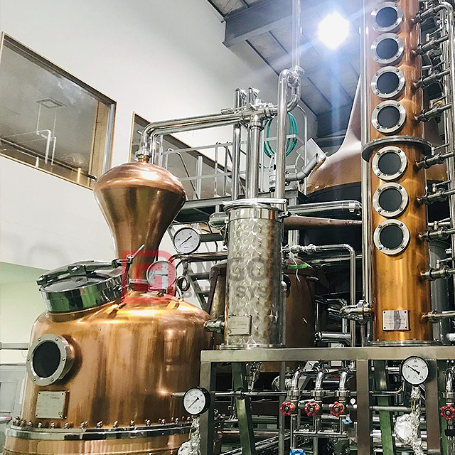 1000L 10HL Koppardestillationsutrustning Whiskey Distiller Micro Winery Utrustning