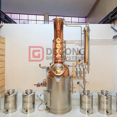 100L 200L 300L Koppar Hushålls Alkoholdestillationsutrustning Vodka Tower Distiller