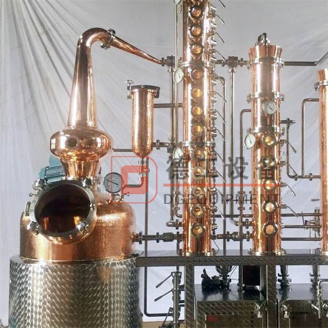 Nya produkter 2021 Kina Pris 1000L Kommersiell destillationsutrustning för Gin Whisky Rom till salu